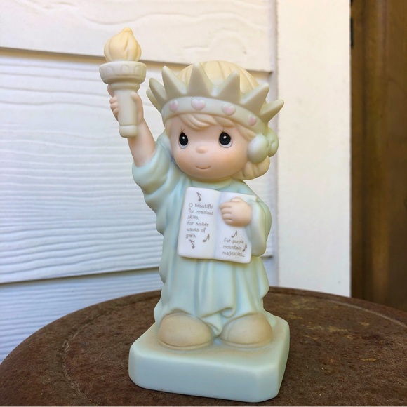 Precious Moments | Accents | 992 Precious Moments | Poshmark